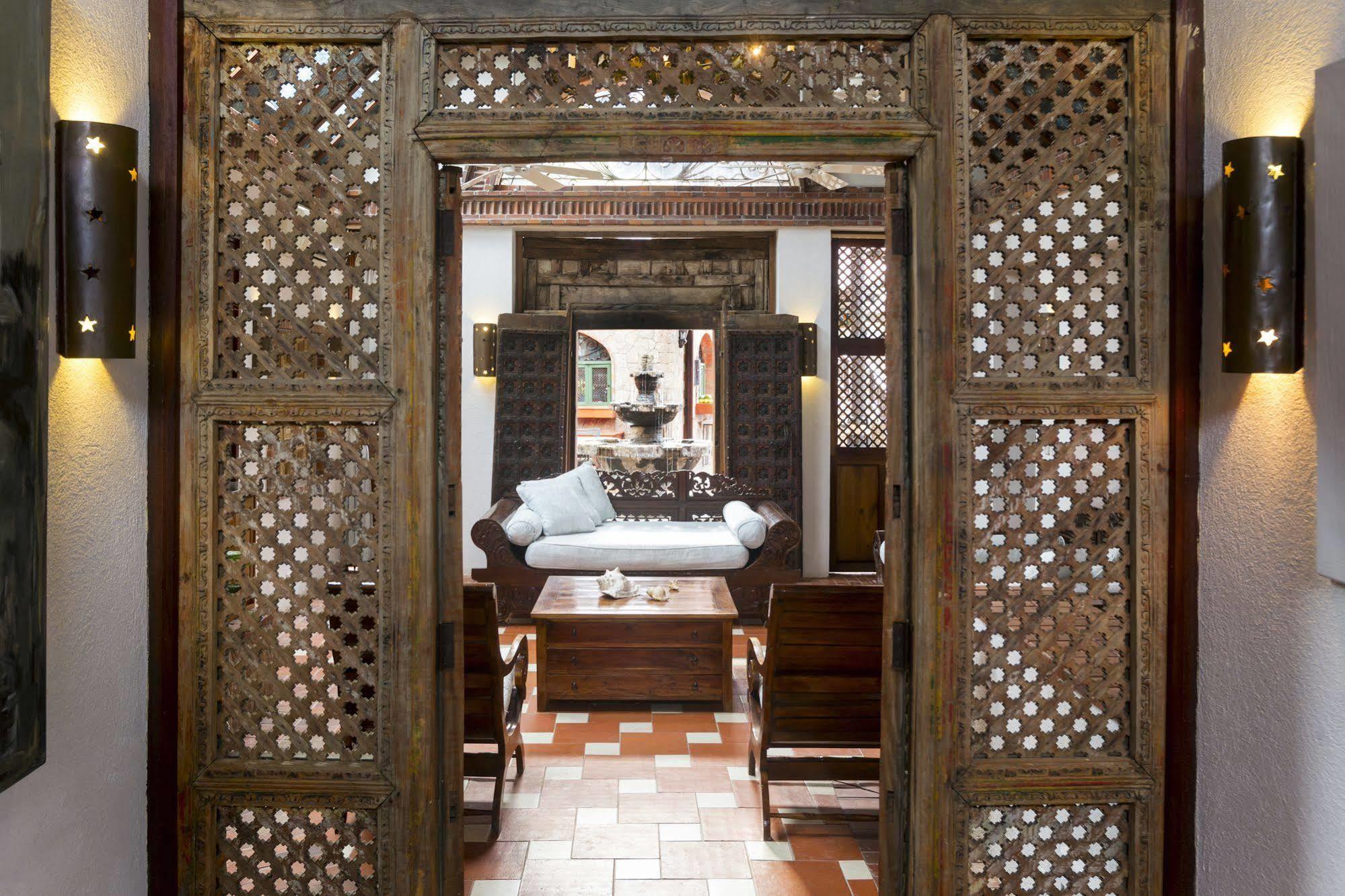 Caille Blanc Villa & Hotel (Adults Only) Mamin Bagian luar foto